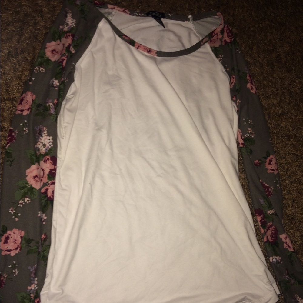 Long sleeve floral baseball T shirt